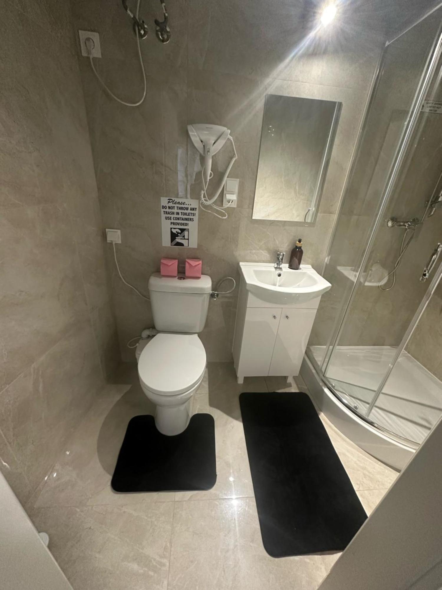 Datri Petite Suite 9 Виена Екстериор снимка